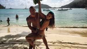 Le-a dat papucii lui Tecau si Bendeac si s-a maritat cu un englez bogat! Imagini FABULOASE de la nunta Biancai!