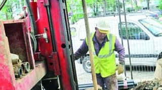 Locuitorii din sectorul 6 sunt nemultumiti de lucrarile de metrou!