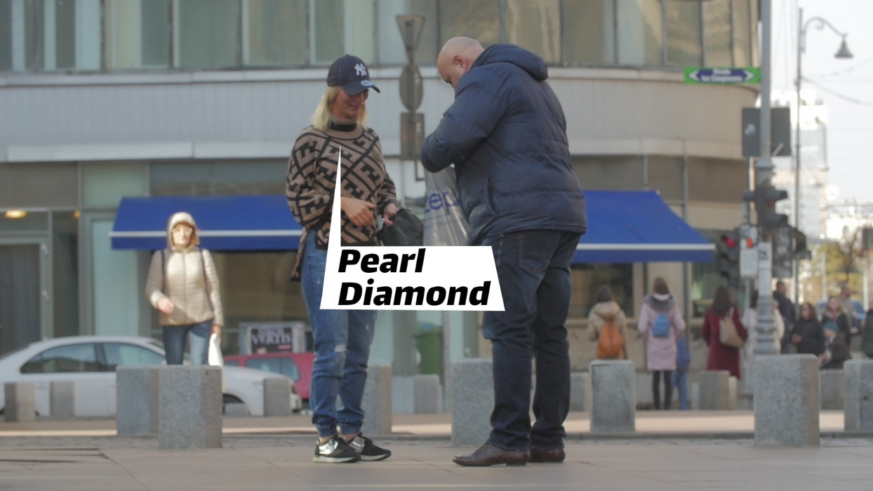 Pearl Diamond, momente uluitoare în București