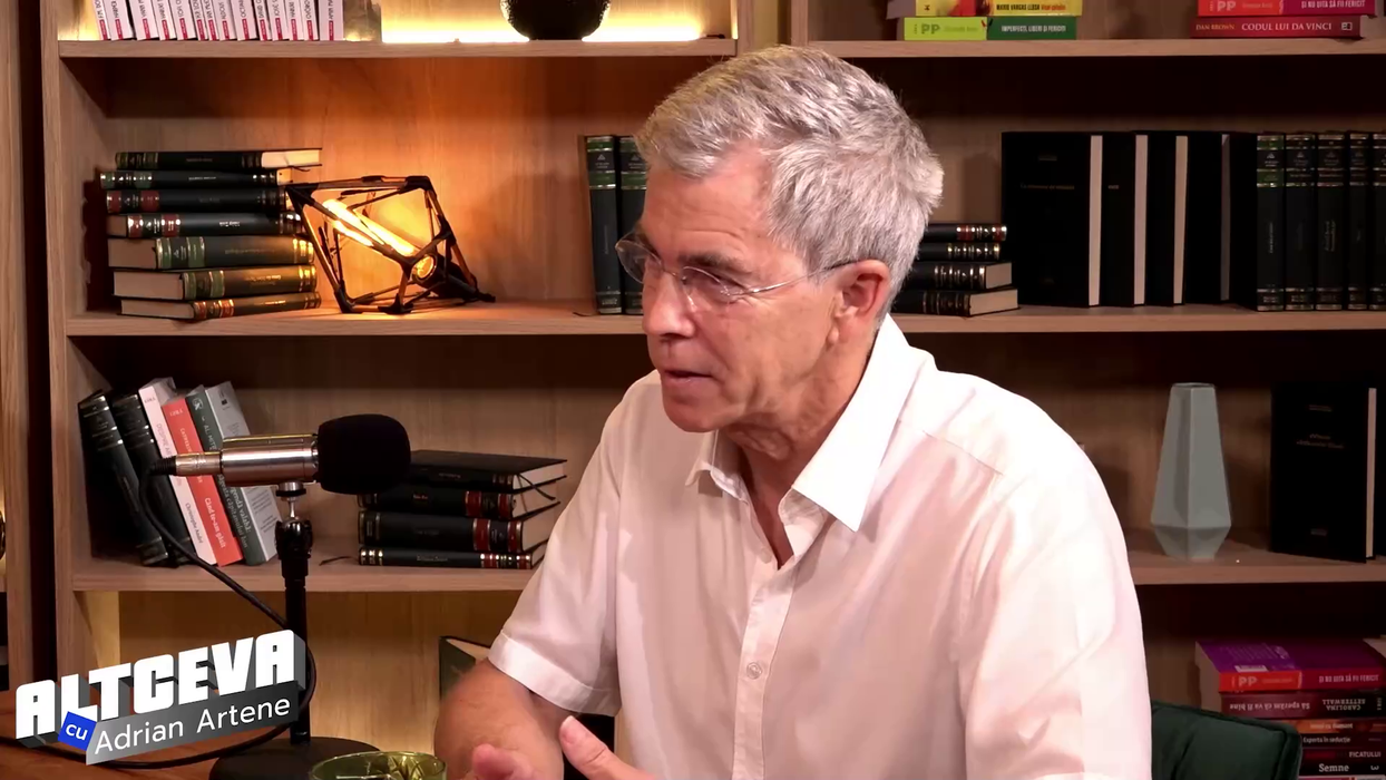 John Florescu a făcut dezvăluiri insolite, în cadrul podcastului "ALTCEVA cu Adrian Artene" (Foto: captură video)
