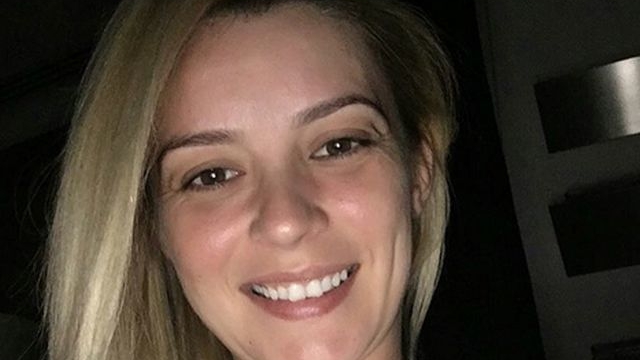 Nemachiată sau machiată? Cum credeţi că arată DIANA DUMITRESCU mai bine?