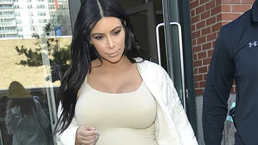A devenit pentru a doua oară mămică în urmă cu câteva luni, dar a scăpat de kilogramele în plus! Dieta pe care a ţinut-o KIM KARDASHIAN pentru a avea o siluetă de vis