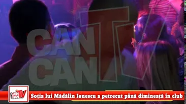 Roluri impartite in familia lui Madalin Ionescu! Ea la discoteca, el cu copilul!2