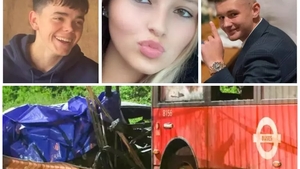 Trei tineri și-au pierdut viața într-un accident rutier cumplit. Mașina în care se aflau s-a izbit frontal cu un autobuz