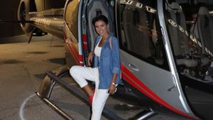 ADELINA PESTRIŢU s-a refugiat în casă! Vedeta a arătat fanilor cu cine îşi petrece timpul liber:,,Mâncăm floricele şi ne răsfăţăm! ‘’