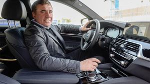 Cumpăna lui Gică Hagi: s-a răsturnat cu mașina, în drum spre Constanța!