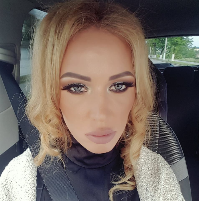 Oana, sora Biancăi Drăgușanu