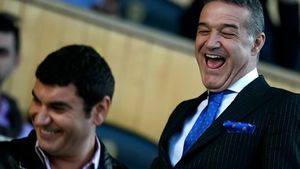 Gigi Becali si Cristi Borcea au pariat 20.000 de euro dupa ce s-au contrazis ca in vremurile bune: "Nasule, s-au terminat.."