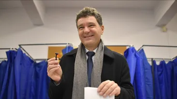 Nicuşor Dan, primele declarații după vot: „De mult n-am mai votat pentru altcineva în afară de mine”