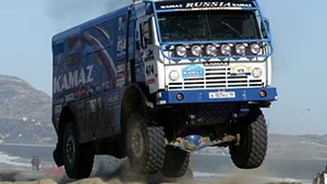 Peste 800 de kilograme de cocaina ascunse intr-un camion al Raliului Paris-Dakar!