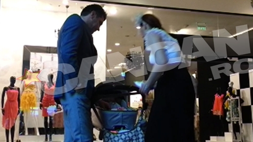 Au plecat la cumparaturi fara nasa Gabriela Cristea! Marcel Toader se ocupa singur de botezul fiicei Dianei Bisinicu!