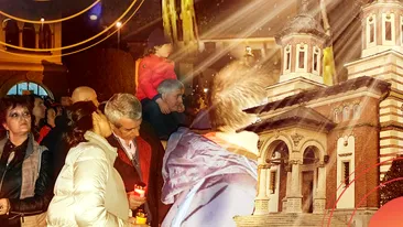 Călin Popescu Tăriceanu, împreună cu familia la slujba de Înviere de la Mănăstirea Sinaia