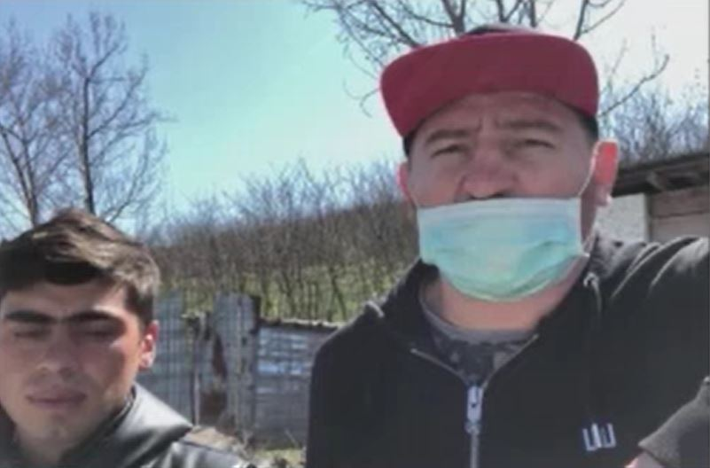 Primele imagini cu soția și copiii lui Sergiu Ciobotariu, tăticul călăreț care a dat o lecție de viață în vreme de pandemie! Cătălin Moroșanu le schimbă total viața