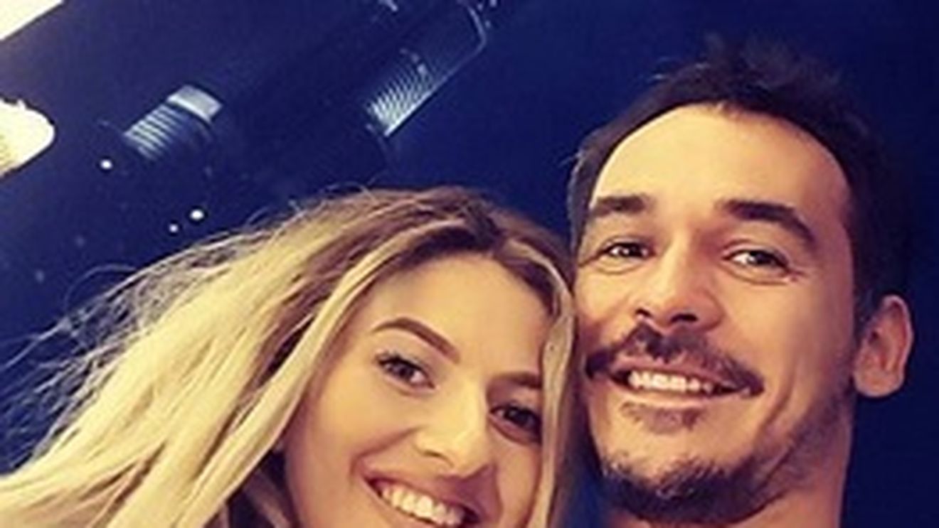 Lidia Buble şi Răzvan Simion s-au filmat în ipostaze intime! Imaginile au ajuns pe internet