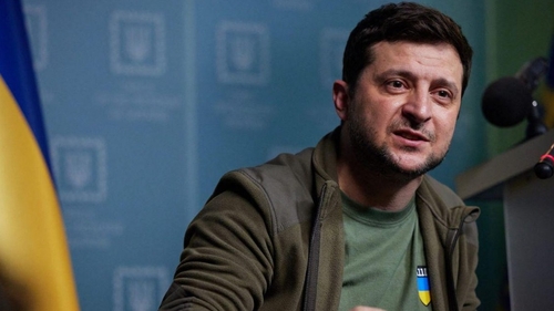B1 TV va difuza duminică, de la ora 16.00, documentarul „Ascensiunea lui Zelenski”, în premieră în România
