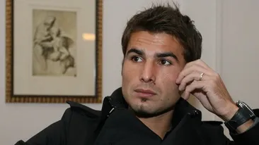 Lui Consuelo ori Sandrei? Cui i-a daruit Adrian Mutu un buchet mare de trandafiri rosii, chiar de Dragobete