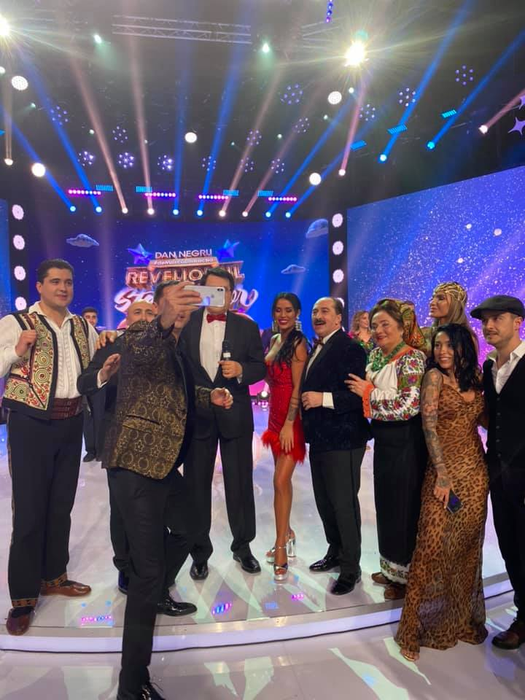 Cu cine s-a cuplat Daniela Crudu! Primele imagini cu noul iubit la puțin timp după despărțirea de fostul
