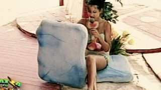 Imagini de colectie! Uite-i pe "bunicii" lui Razvan si Dani la "Neatza"! Horia Brenciu era prezentator si Nicoleta Luciu iti spunea cum e vremea!