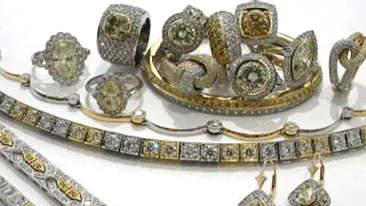 Un francez si-a inscenat jefuirea casei si a dat vina pe niste romani!