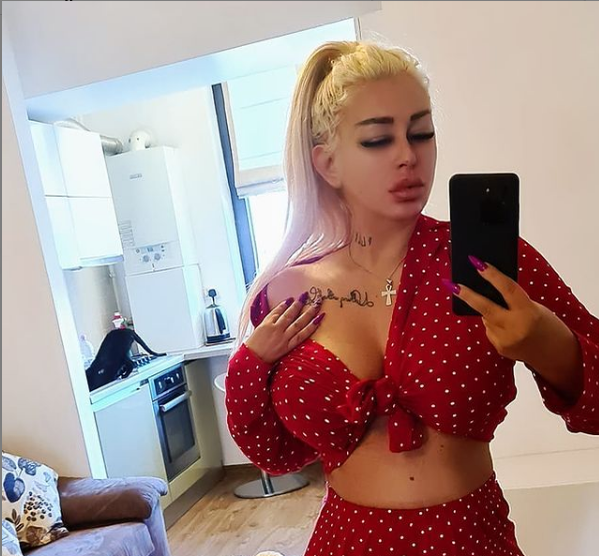 Lena Horvath a ajuns după gratii, fiind acuzată că a încheiat contracte false cu diferiți artiști