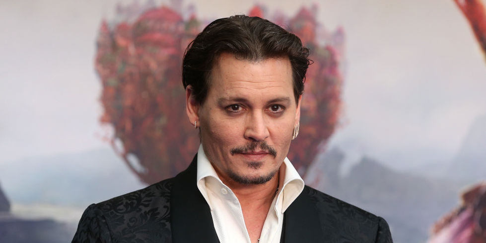 Johnny Depp a ajuns la o înțelegere cu foștii săi manageri! Actorul va primi 25 de milioane de dolari