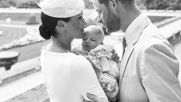 Meghan Markle, criticată pe internet pentru felul în care își ține copilul. Imaginile care i-au deranjat pe criticii ducesei