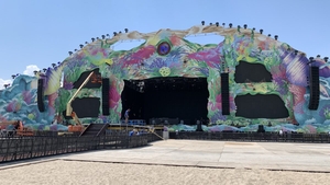 Cel mai mare festival de muzică, făcut pe o plajă, din Europa a început! CANCAN.RO are imagini în exclusivitate de pe Plaja Modern