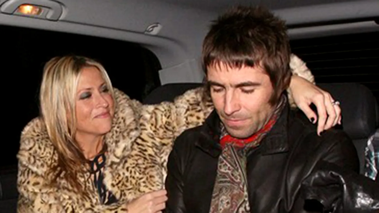 Liam Gallagher, fostul solist al trupei Oasis, a divortat! Artistul a recunoscut ca si-a inselat sotia
