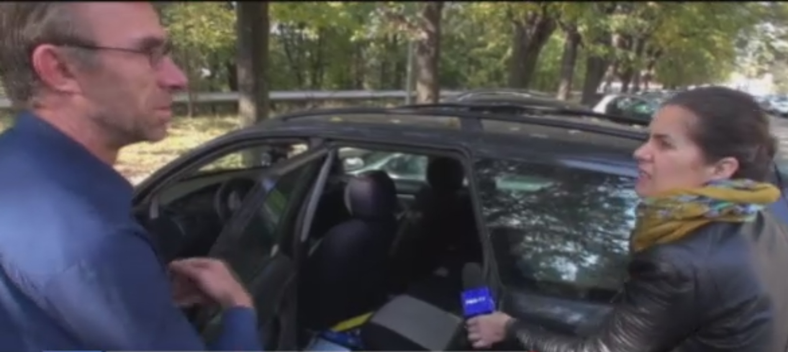 Caz șocant în Botoșani! Un bărbat a dormit 9 luni în mașină pentru a fi aproape de fetița lui bolnavă de cancer