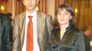 Am aflat cu cine isi imparte celula Dan Diaconescu! Doi barbati il invata cum sa “evadeze”!
