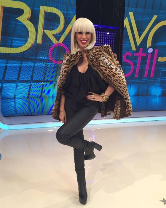 Nu face plajă pe litoralul românesc să nu o vadă românii. Șocant cum arată Raluca Bădulescu în costum de baie