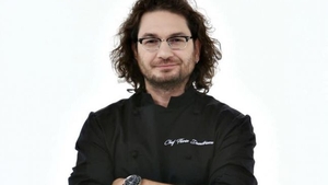 Florin Dumitrescu a reușit să dea jos 10 kilograme într-o lună. Ce dietă a urmat chef-ul. „Nu o recomand nimănui“