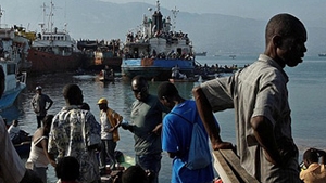 Refugiatii din Haiti vor fi gazduiti la Guantanamo