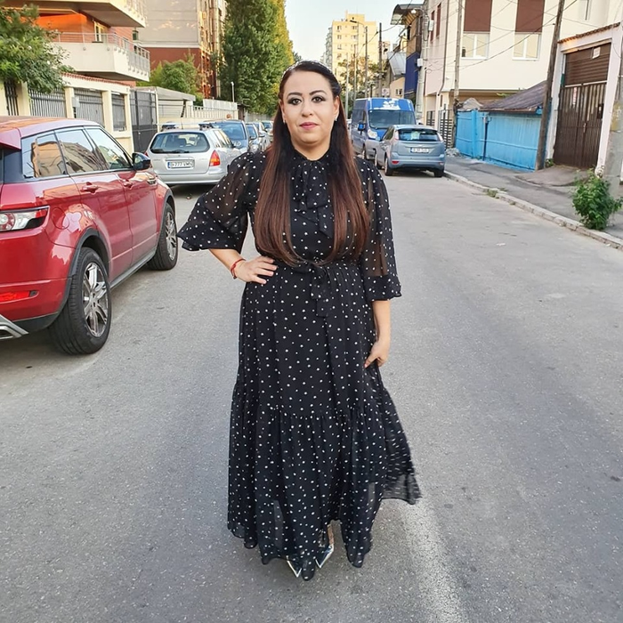 Oana Roman, de urgență la spital: „V-am spus că nu mă simt bine”. Cât de gravă este starea fiicei lui Petre Roman