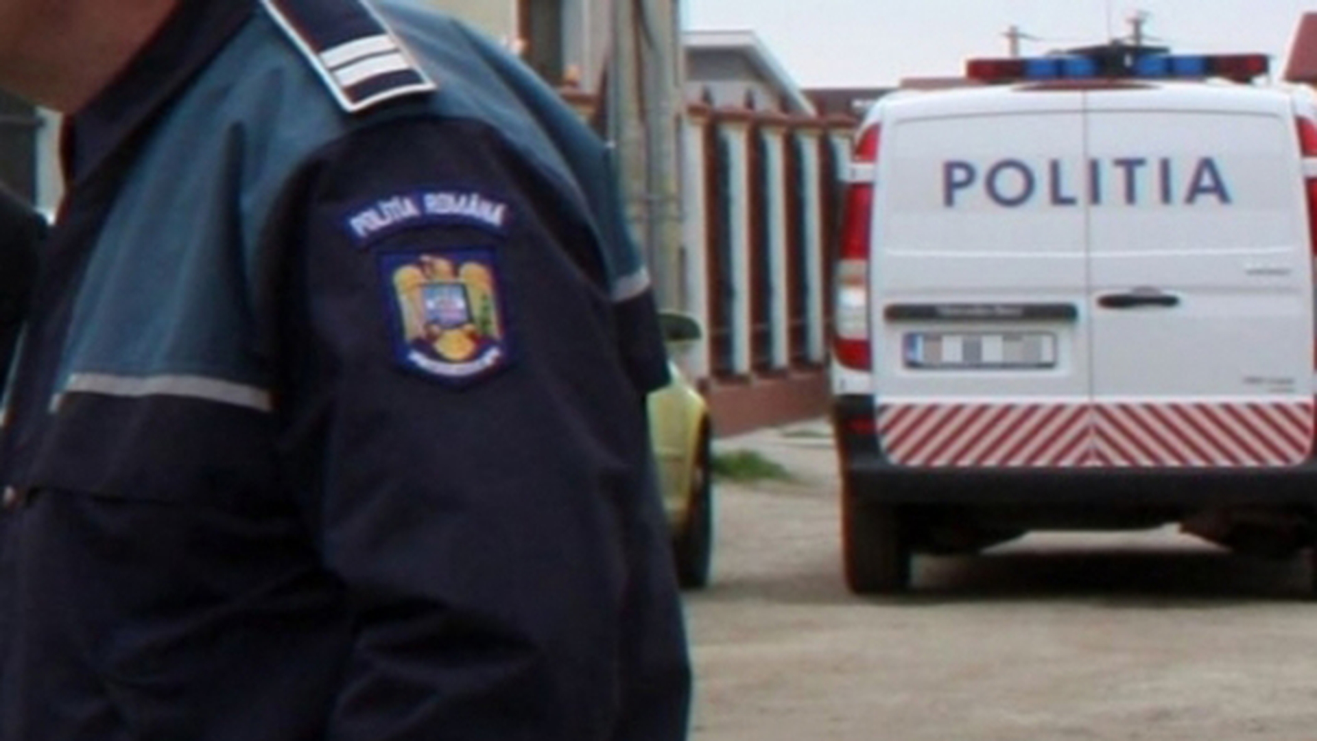 Scandalul din Politia Romana continua, tinerele din Valcea care sustin ca au fost abuzate vorbesc.“Ne-au spus ca suntem catele"