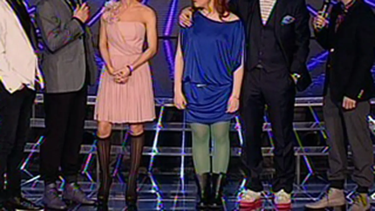 Premiera in istoria X Factor! Afla ce concurent a pierdut 200.000 de euro!