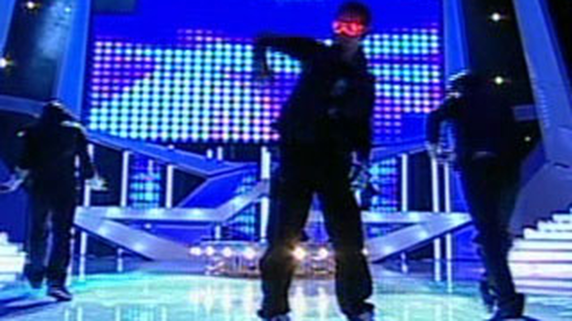 VIDEO Trupa de breakdance DFC s-a "electrocutat" pe scena la "Romanii au talent"