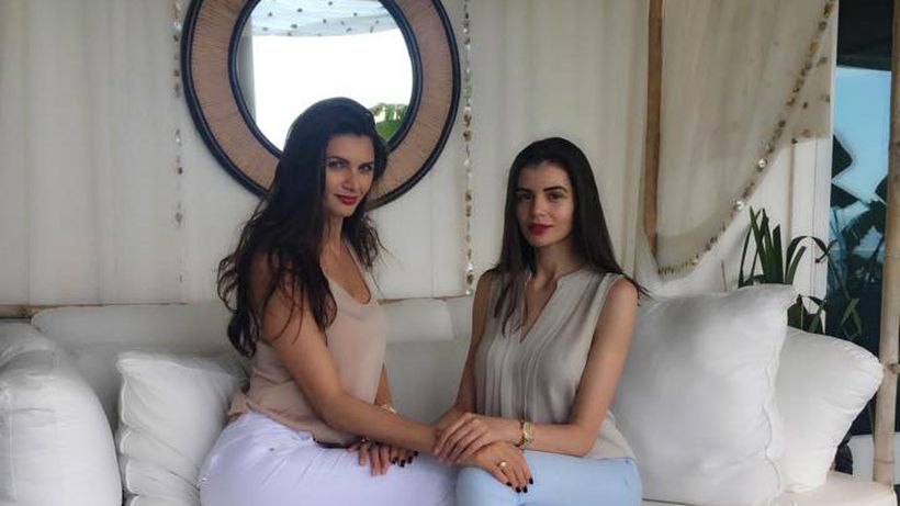 Surorile Gabor erau acuzate că se exprimă cu greşeli gramaticale, dar Monica a dat o lecţie de limba română ”M-AI înţeles?”