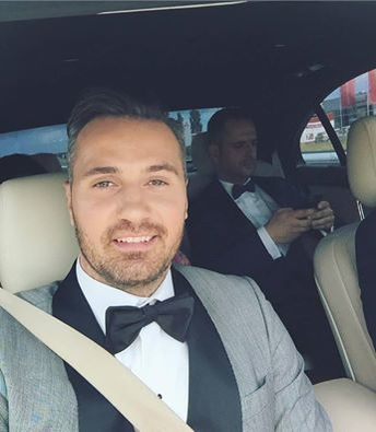 MĂDĂLIN IONESCU şi CRISTINA ŞIŞCANU, cei mai eleganţi naşi la nunta unui cântăreţ celebru! FOTO cu cei doi în „acţiune“