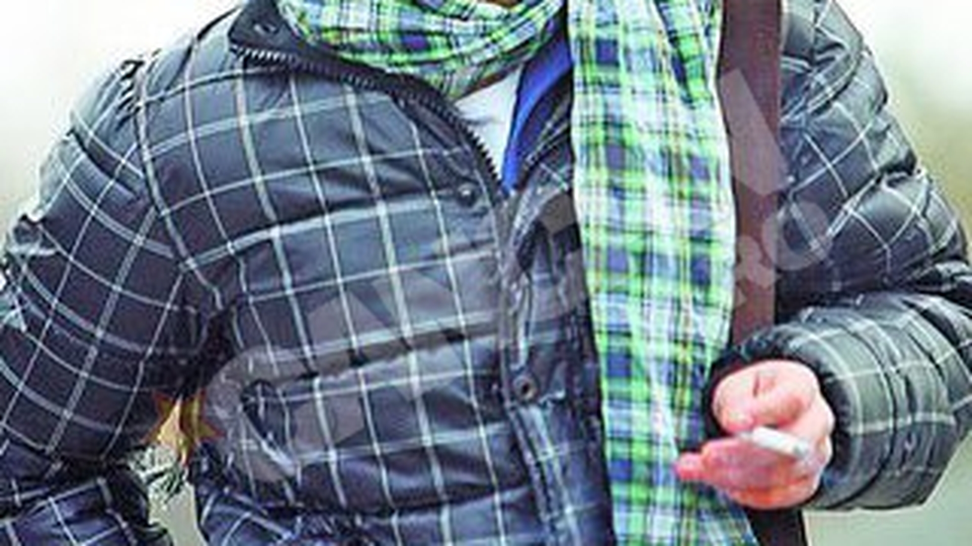 Fiul Luminitei Anghel umbla cu tigari la scoala cu acceptul mamei: "L-am lasat sa aleaga"