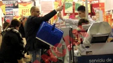 FOTO Iulian Gogan si-a luat masuri pentru a nu ramane inzapezit