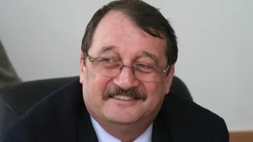Imaginile de ultima ora care au aparut cu “intermediarul” spagii din dosarul lui Mircea Basescu!
