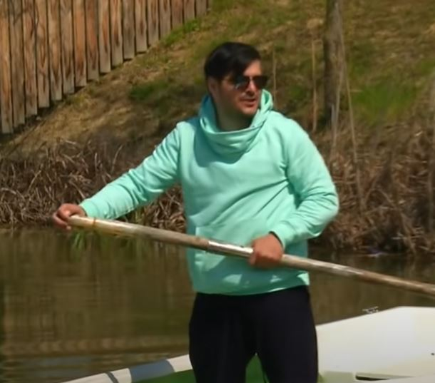 Au rămas mască! Liviu Vârciu și-a dat pantalonii jos, în emisiunea de la Antena 1. A început să țipe la Nea Marin: ”Trebuie să se sesizeze psihologii României”