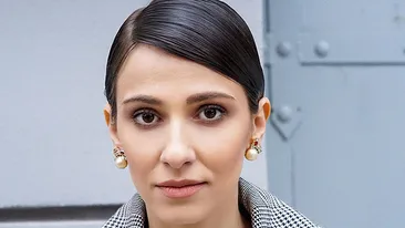 Acum este soţie şi mămică, dar mai ştiţi cum arăta DANA ROGOZ când era doar o adolescentă? Actriţa le-a prezentat tuturor o fotografie de arhivă