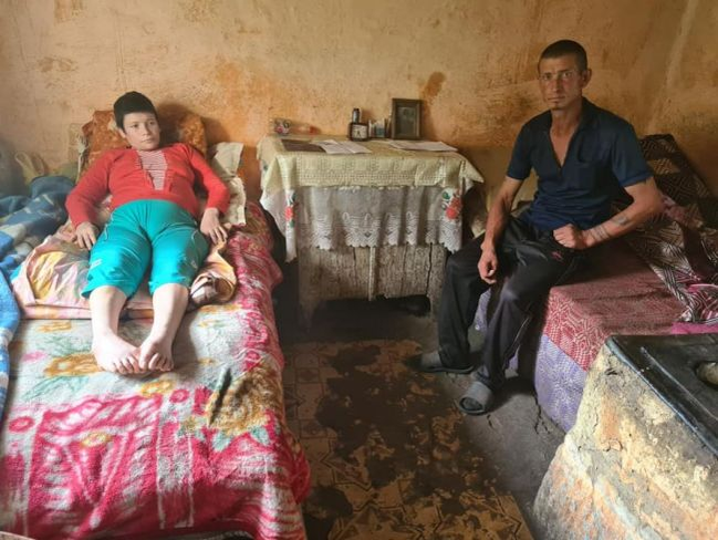 FOTO | Poveste demnă de film la Botoșani! O tânără a supraviețuit miraculos, după ce a fost bătută crunt de soț
