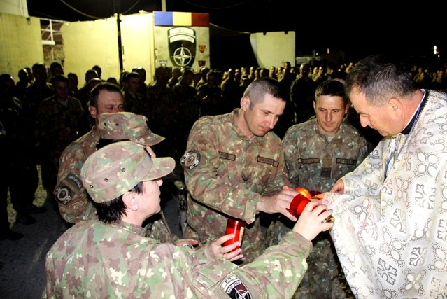 Mesajele de Paște ale militarilor români din Afganistan: ”Se află zilnic în sufletul meu!”