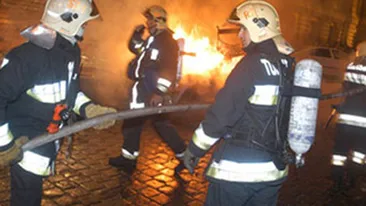 VIDEO Incendiu in Gara de Nord din Timisoara din cauza oamenilor strazii