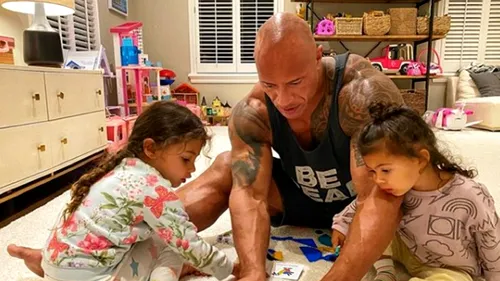 Veste cumplită la Hollywood. Dwayne „The Rock” Johnson și familia, infectați cu COVID-19