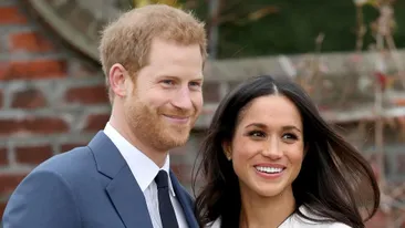 Prințul Harry și Meghan Markle au publicat încă o fotografie cu bebelușul lor, de Ziua Mamei