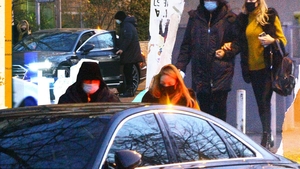 Cristi Borcea și Valentina Pelinel, la prima ieșire în public după experiența COVID-19. Cum s-au “camuflat” milionarul și top-modelul de teama virusului